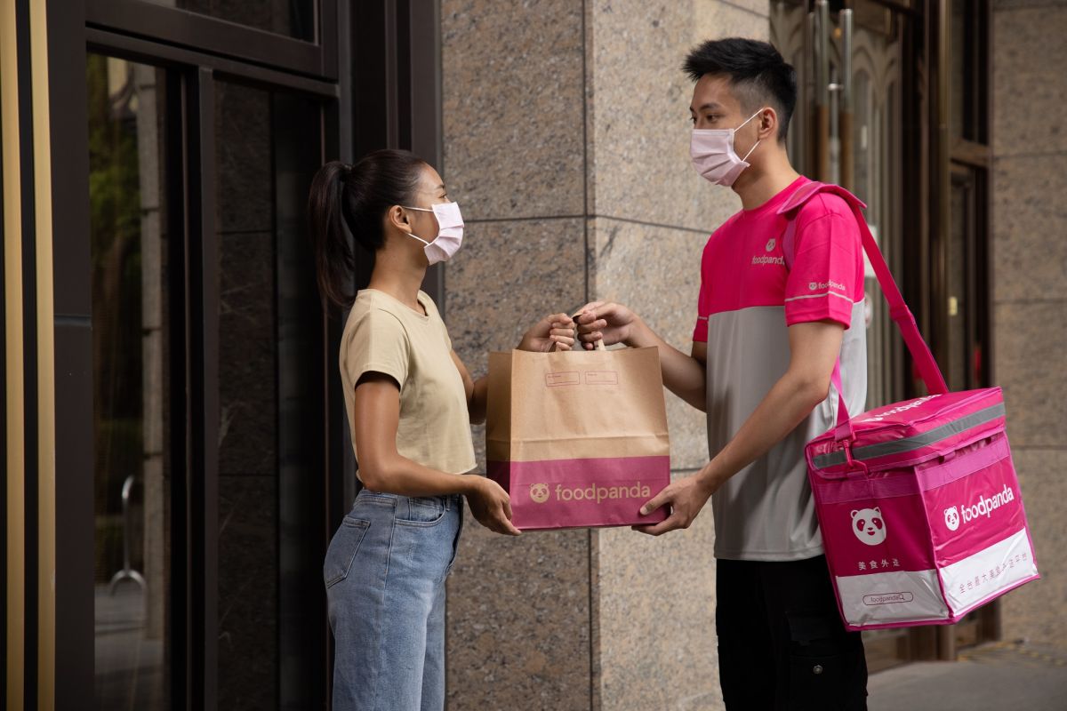 ▲再來一次！熊貓今(31)日續推單日優惠，輸入「繼續七五」可享75折。(圖/foodpanda提供)