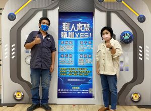 結訓學員陳羽彤(右) 謝明融(左) 分享職訓成果 ▲結訓學員陳羽彤(右) 謝明融(左) 分享職訓成果(圖/記者張振興攝,2022,03,22)