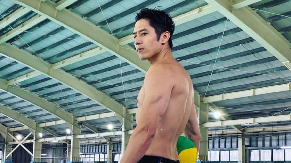 ▲胡宇威日前出遊潛水，卻意外被粉絲抓到，身材疑似走鐘。（圖／翻攝胡宇威IG）