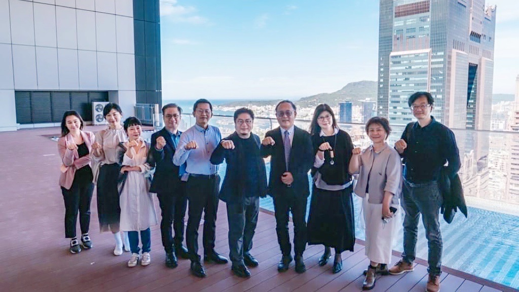 ▲高雄市副市長史哲25日勘查承億酒店進駐總圖共構會展文創會館進度。（圖／高市府文化局提供）