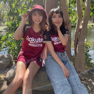 ▲林襄(左)黃捷相見歡。(圖/黃捷IG) ▲林襄(左)黃捷相見歡。(圖/黃捷IG)
