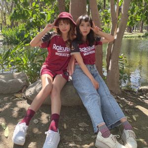 ▲黃捷(右)預告和林襄合作的成果4月會和大家見面。(圖/黃捷IG) ▲黃捷(右)預告和林襄合作的成果4月會和大家見面。(圖/黃捷IG)