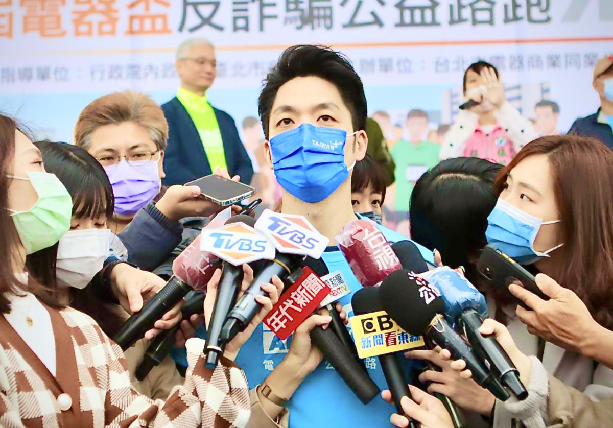 ▲蔣萬安過去鮮少正面回應蔣家後代身份，他今日表示身為蔣家人很光榮、絕對加分。（圖／資料照片）