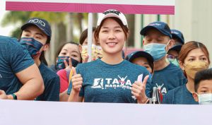 「高球甜心」丁子云參加「2022大亞旺萊馬拉松」 ▲「高球甜心」丁子云參加「2022大亞旺萊馬拉松」。(圖/葉政勳攝)