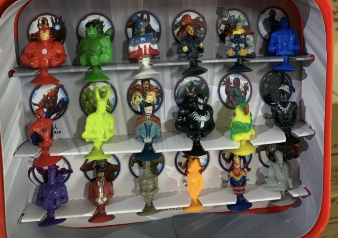 ▲全聯福利中心近日推出消費滿400元就免費送「漫威吸盤公仔」的限時活動，日期只到4月14日。（圖/讀者提供）