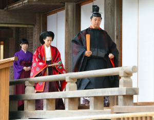 ▲典子與千家國麿的婚禮是按照皇室傳統，以神道教儀式進行。（圖／美聯社／達志影像）