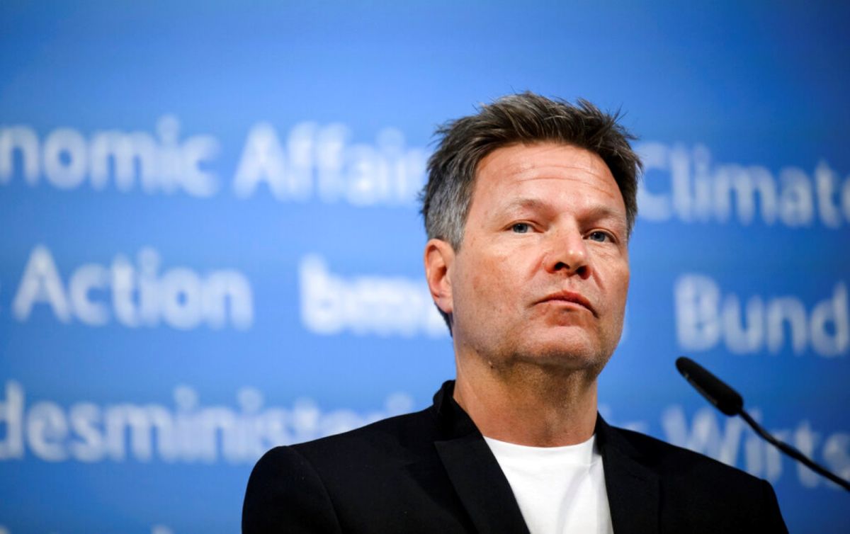 ▲德國經濟部長哈柏克（Robert Habeck）表示，歐洲聯盟逐步禁止進口俄羅斯石油可能導致供應「中斷」和價格上漲，但仍支持以此作為制裁俄國的必要措施。資料照。（圖／美聯社／達志影像）