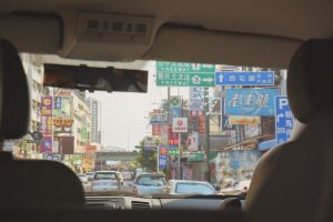 氣候適宜加上南北往來方便,是許多民眾秒選台中的原因。(示意圖/取自unsplash) ▲氣候適宜加上南北往來方便,是許多民眾秒選台中的原因。(示意圖/取自unsplash)