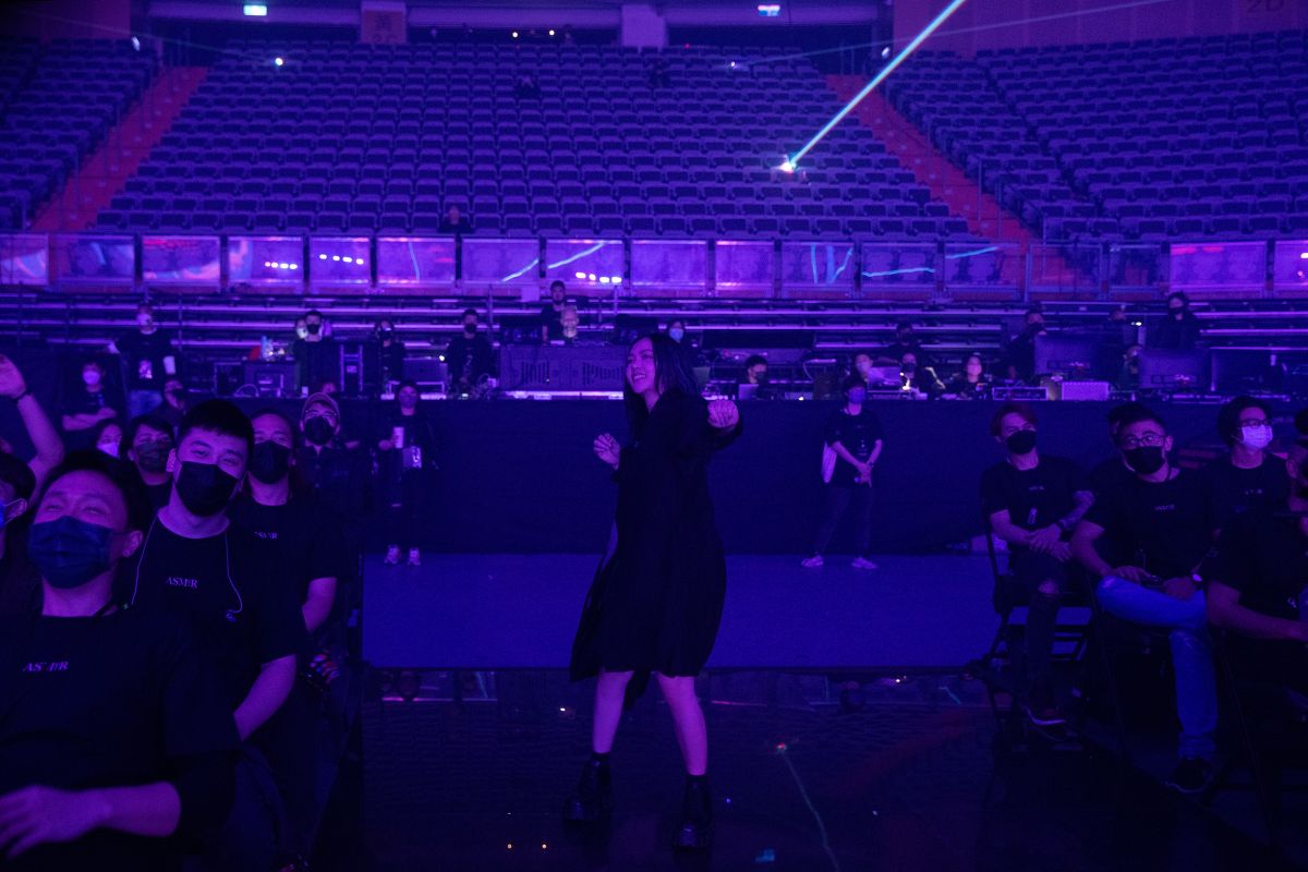 ▲張惠妹提早半個月開工，展開地獄式練團。（圖／EMI提供）