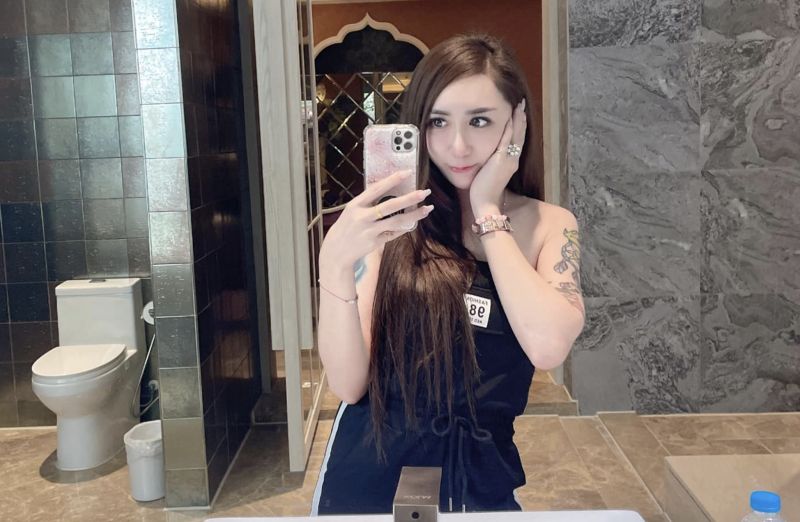 罔腰挖19歲「男兒身舊照」!撞臉日系偶像 網驚:美男子
