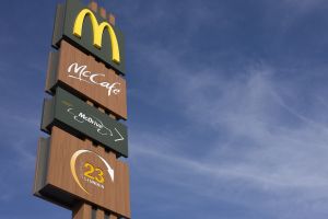 ▲麥當勞決定要將該公司原本在俄羅斯的所有餐廳全部出售，成為最新一家撤出俄國的大型西方企業。（示意圖／取自pixabay）