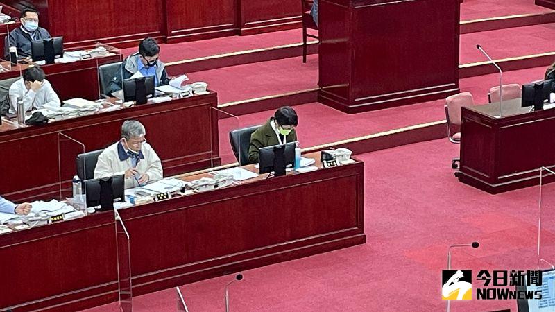 ▲台北市勞動局長陳信瑜，因為政風報告揭露其曾經教導工會代表「應到勞動部抗議、罷工」，引發社會各界爭議。（圖／記者丁上程攝，2022.03.31）