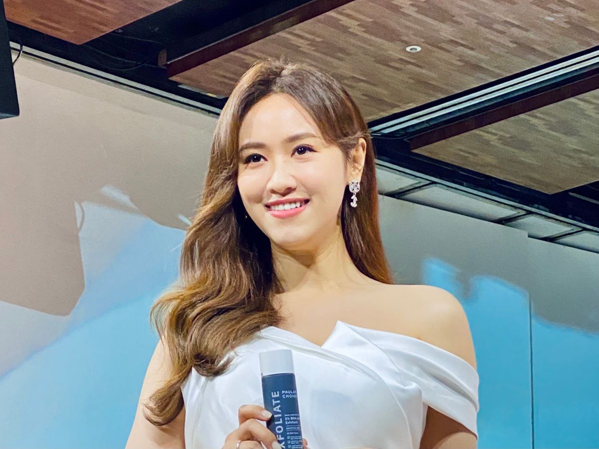 ▲吳姍儒自帶幸福光為代言品牌美國寶拉珍選Paula's Choice站台，透露結婚伴手禮放入自己代言最推薦的愛用產品，婚禮隔天收到大醉賓客簡訊，都不是為了祝賀新婚，而是稱讚禮物好好用，自豪不是亂推薦，真的「天天喝到醉，皮膚都還是很亮」。（圖／記者蕭涵云攝）