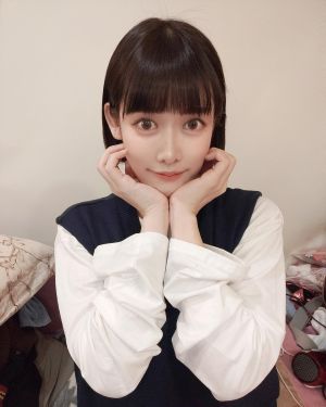▲菈菈19歲從軍,坦言在軍中學到很多東西。(圖/菈菈IG) ▲菈菈19歲從軍,坦言在軍中學到很多東西。(圖/翻攝自菈菈IG)