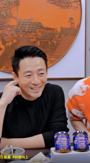 ▲張蘭PO汪小菲影片，心疼獨子的心情表露無遺。（圖／張蘭抖音）