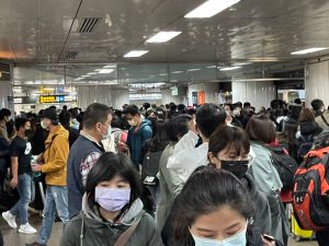 受到東南水泥廠區工安意外影響,高鐵行駛大亂。圖為高鐵台北站。(圖/民眾提供) ▲受到東南水泥廠區工安意外影響,高鐵行駛大亂。圖為高鐵台北站。(圖/民眾提供)