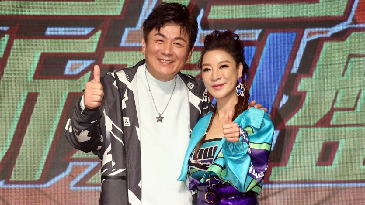 ▲楊繡惠（右）首度挑大樑與劉家榮主持歌唱節目。（圖／大立電視提供）