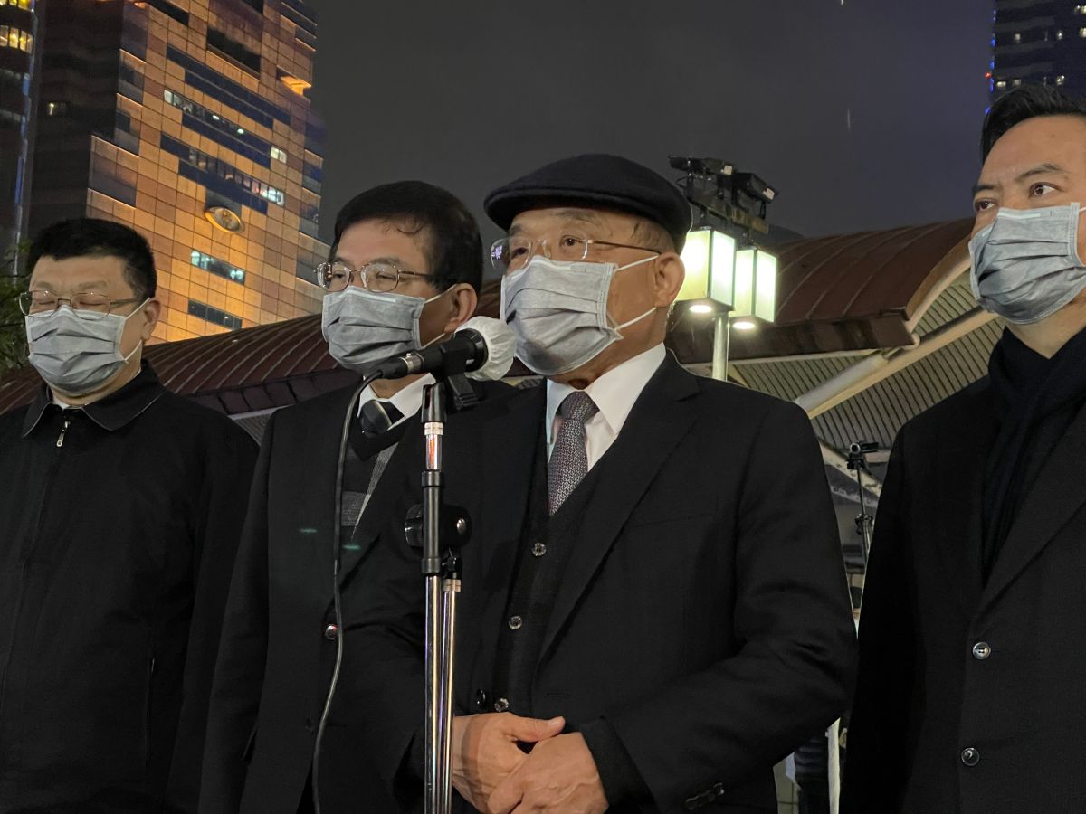 ▲台鐵太魯閣號事故1周年，行政院長蘇貞昌、交通部長王國材等人今（2）晚參加追思會。（圖／記者王敏旭攝，2022.04.02）