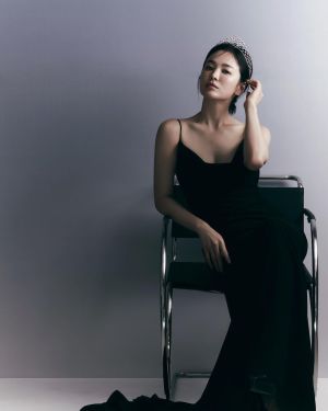 宋慧喬 ▲宋慧喬戴上皇冠,頗有女王的風範。(圖/翻攝宋慧喬IG)