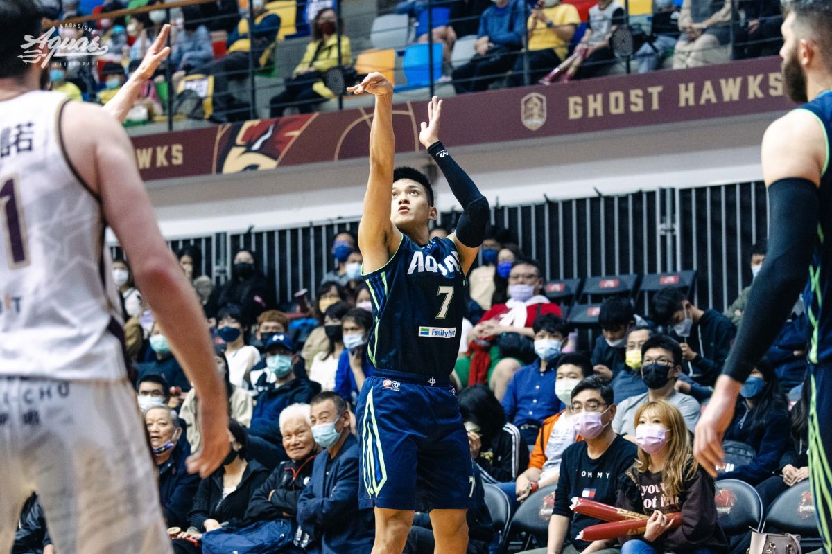 ▲于煥亞15分含5記三分球，外帶4籃板、4助攻、3抄截。（圖／高雄全家海神隊提供）