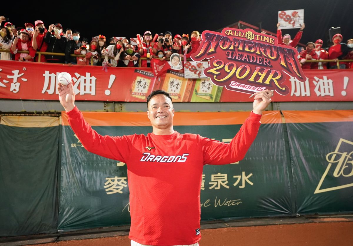 ▲林智勝首場賽事完成創舉 290轟成中職新科全壘打王。（圖／味全龍提供）