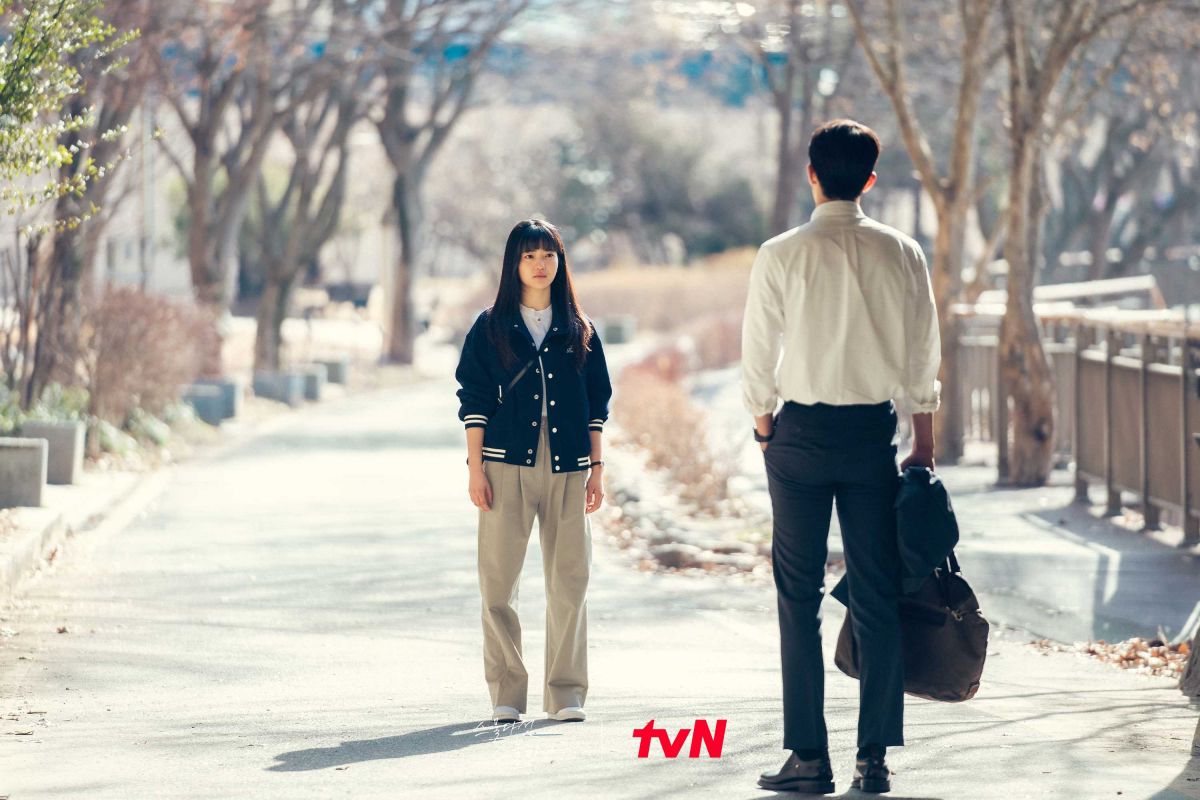 ▲劇中，金泰梨（左）跟南柱赫最終仍分手。（圖／tvN）