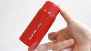 ▲從日本紅起來迷你保溫瓶，又稱「口袋瓶」，容量通常少於200毫升。（圖／取自網路）
