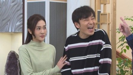 ▲張書偉（右）在《黃金歲月》飾演曾經頭部中彈，導致記憶部分空白的「勝傑」。（圖／民視提供）