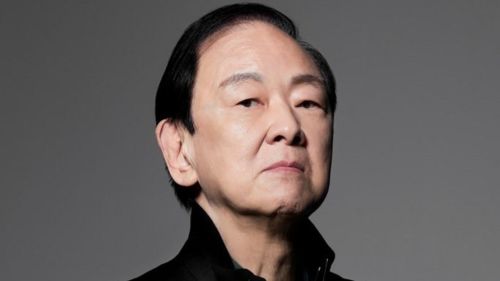 ▲曾獲金馬獎終身成就獎的一代武俠巨星「獨臂刀王」王羽，在黑白兩道地位極其崇高，曾出面協調謝賢與曾江的掌摑糾紛，他已於2022年不幸辭世。（圖／金馬執委會提供）