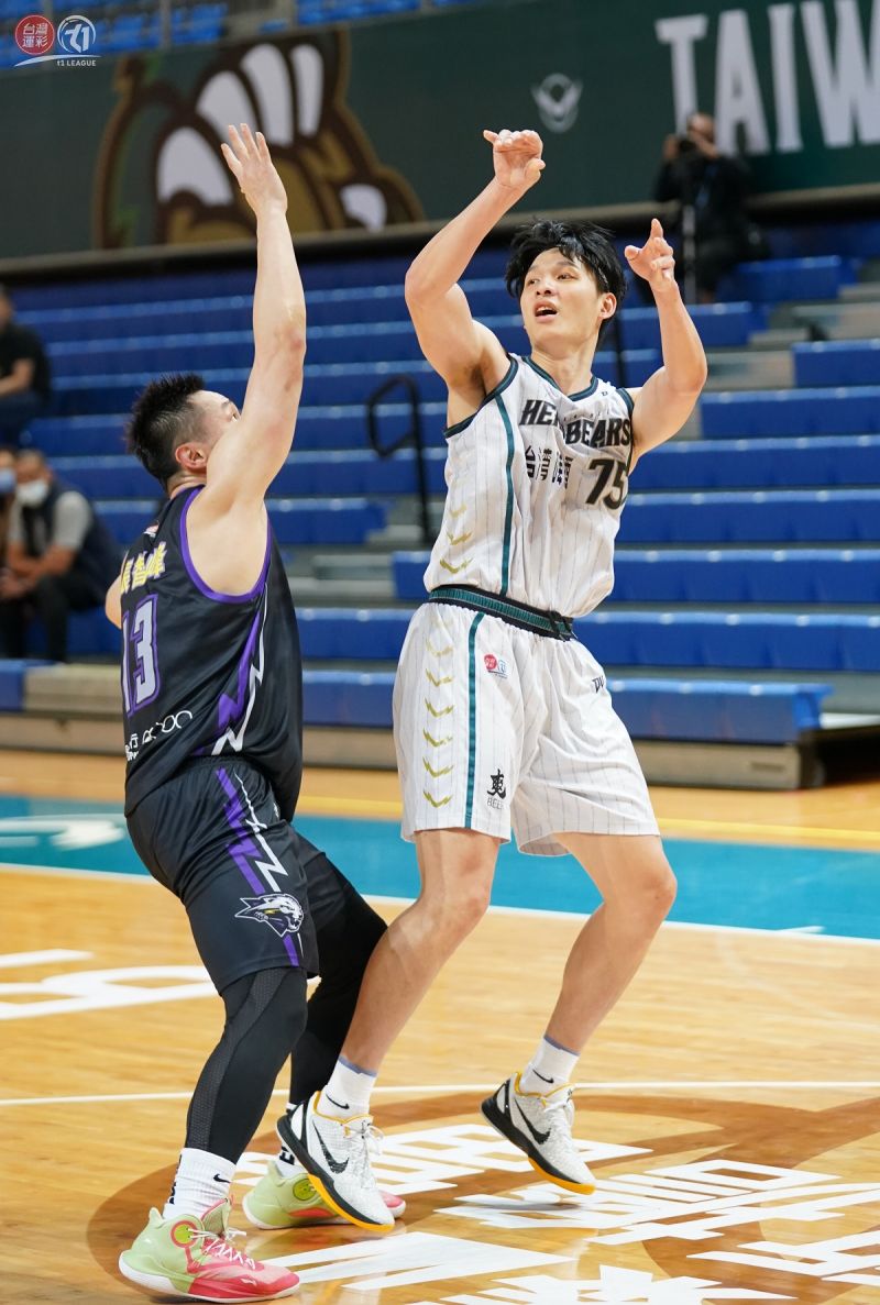 ▲台啤英熊黃聰翰。（圖／T1提供）