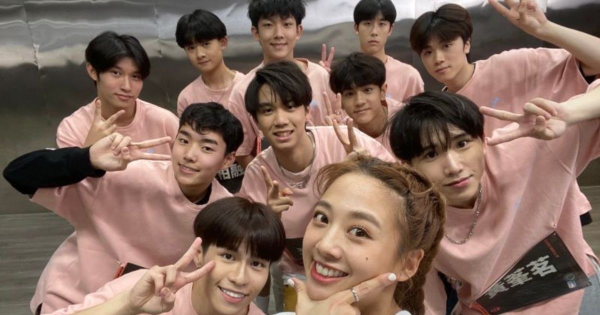 ▲鬼鬼（前）和《原子少年》水星成員一同表演舞蹈。（圖／野火娛樂提供）