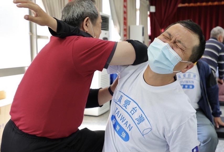 ▲爭議不斷的國民黨台北市議員羅智強宣布參選桃園市長，再次引發論戰。（圖／翻攝自羅智強臉書）