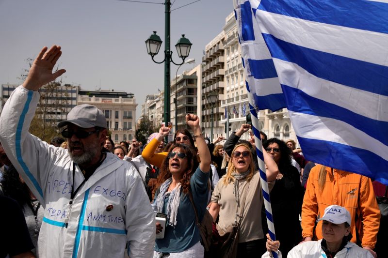 高物價低工資　成千上萬希臘工人罷工抗議
