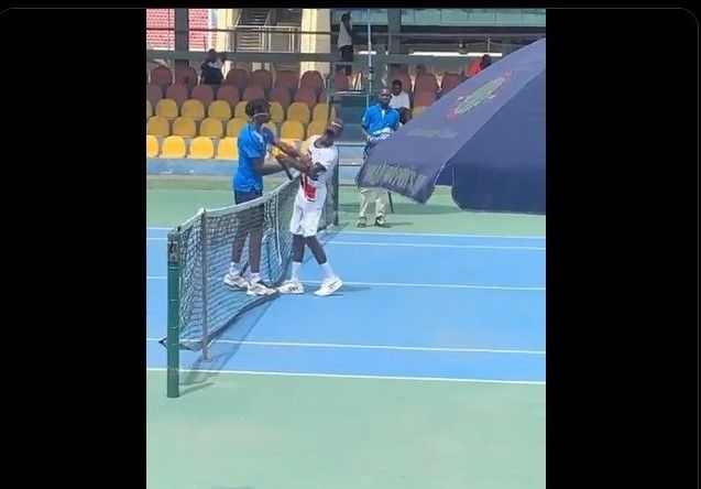 網球／奧斯卡呼巴掌重演　法15歲小將道歉：接受一切懲處
