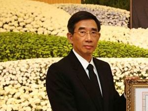 ▲長榮集團控股公司長榮國際昨(6)日下午舉行董事會選出新任董事長鄭深池,但張榮發長子張國華今(7)日發出聲明隔空槓上鄭深池。(圖/長榮提供,資料照片) ▲長榮集團控股公司長榮國際昨(6)日下午舉行董事會選出新任董事長鄭深池,但張榮發長子張國華今(7)日發出聲明隔空槓上鄭深池。(圖/長榮提供,資料照片)