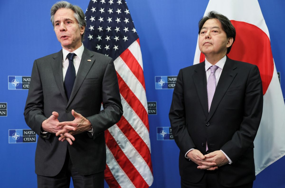 ▲日本外務大臣林芳正（右）7日在北約外長會議上點名中國，表示俄羅斯入侵烏克蘭至今，中國遲未譴責俄羅斯的侵略行為。（圖／美聯社／達志影像）