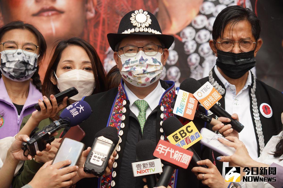 ▲鄭文燦今天上午出席龍岡米干節活動，下午則宣布將進行自我健康監測至4月16日。（圖／記者李春台攝，2022.04.08）