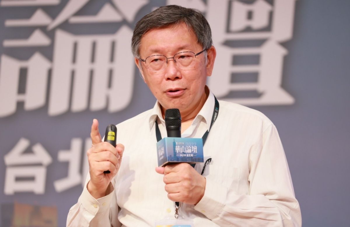 ▲柯文哲、黃珊珊13日接觸確診者，今接獲通知，緊急赴醫院採檢並居家隔離。（圖／民眾黨提供）