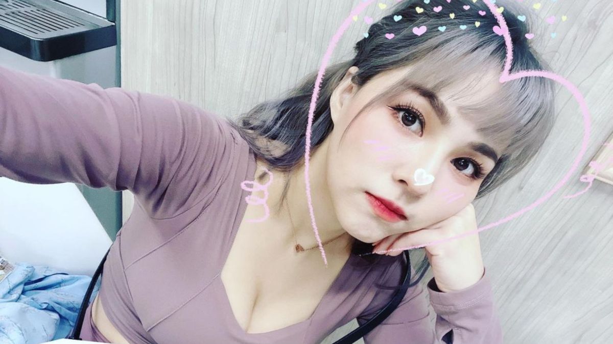 ▲熊熊前任太渣，廁所前狂喇妹被抓包。（圖／熊熊IG）