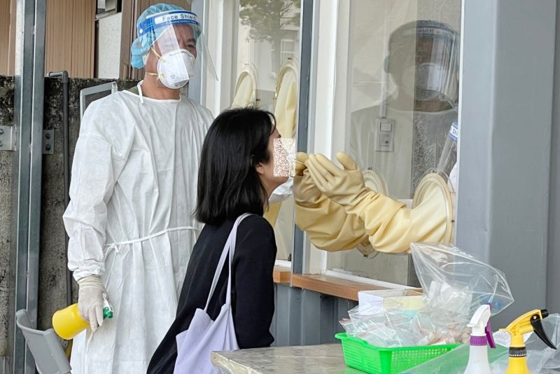 Omicron一年感染多次?專家釋疑 打疫苗可減少後遺症