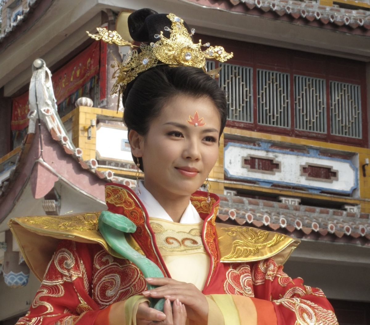 ▲劉濤扮演媽祖，連孩子都誤以為她是女神。（圖／中視提供）