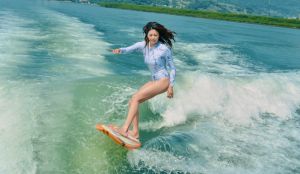 ▲快艇衝浪女神Kimberly 陳美彤排名躍升世界第一 (照片提供STARFiSH Agent星予經紀) ▲快艇衝浪女神Kimberly 陳美彤排名躍升世界第一 (照片提供STARFiSH Agent星予經紀)