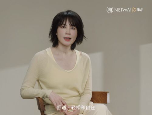 ▲▼王菲近貌曝光。（圖／NEIWAI内外微博）