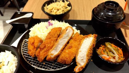 福勝亭開運優惠限4天！豬排定食162元　白飯、高麗菜、湯吃到飽
