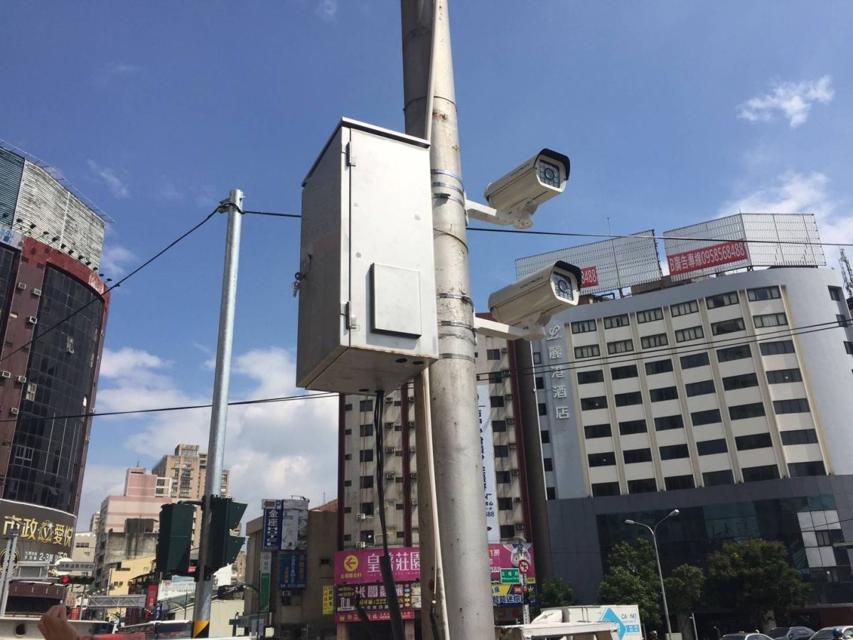 ▲台中市政府環保局開發的「機車污染AI車牌辨識系統」，獲2022全球智慧50大獎。（圖／環保局提供）