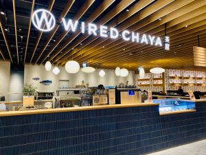 蔦屋書店新竹湳雅4/15試營運 6大亮點:獨家美食搶先看 ▲WIRED CHAYA茶屋室內座席可容納近百人。(圖/記者蕭涵云攝)