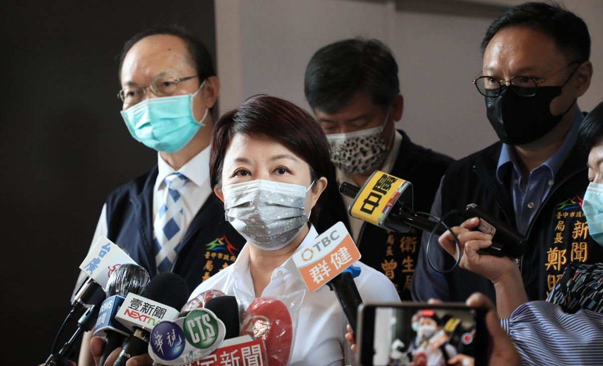 ▲台中市長盧秀燕表示，有工廠傳出3名移工確診。圖為台中市長盧秀燕。（圖／台中市政府提供，2022.04.13）