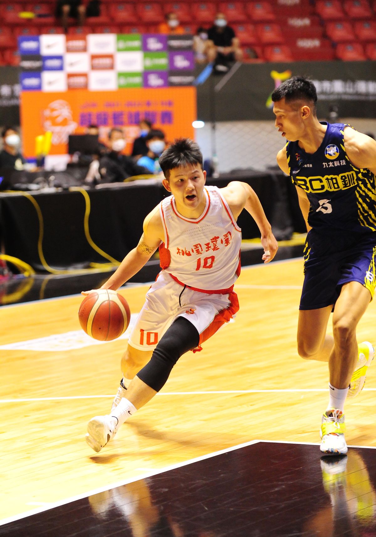 ▲桃園璞園姜廣謙上週場均16.7分、2.7籃板、3助攻首獲SBL單週最佳球員。（圖／中華籃協提供）