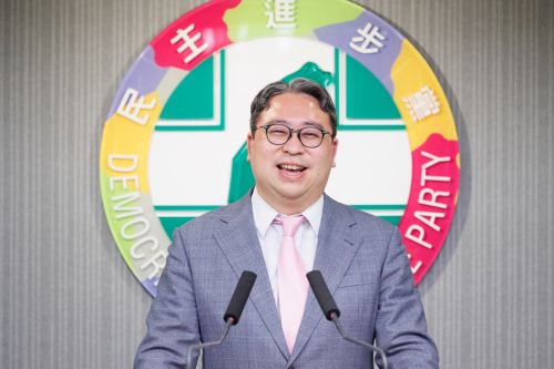 民進黨桃園奇兵非王義川？傳將回鄉服務　黃世杰回應：責無旁貸