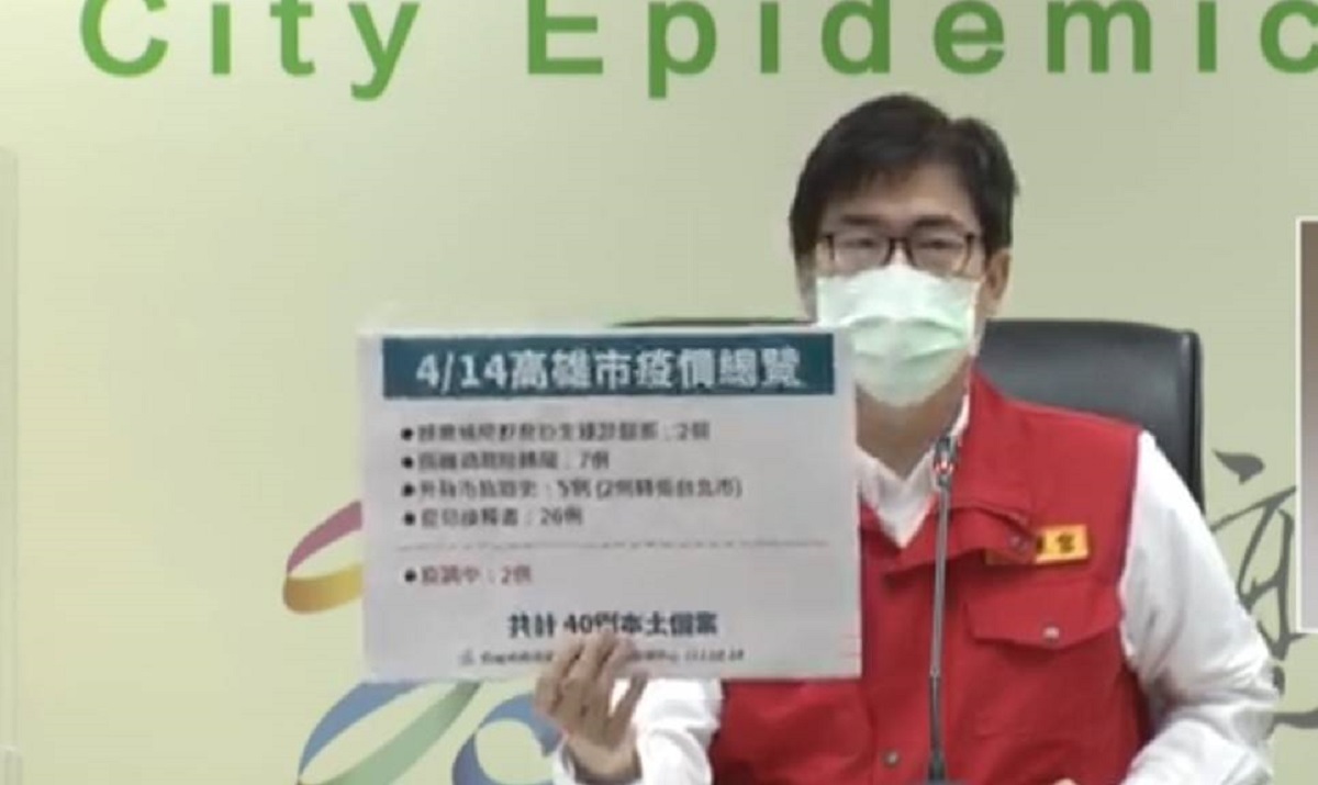 ▲陳其邁在今天的記者會中表示，小朋友打疫苗利大於弊。（圖／高市府提供）